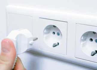 Descubre ¿Cómo es el Enchufe Europeo?: Guía Completa para Viajeros y Tecnófilos cómo es el enchufe europeo