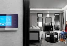 Personas con discapacidad motora se ayudan con una Casa Inteligente discapacidad motora