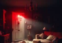 Conoce tus derechos: todo sobre el allanamiento ilegal de domicilio Allanamiento ilegal de domicilio - El Hogar Abandonado Sombras Acechantes, Cerraduras Desesperadas y la Búsqueda Silente de Seguridad - Cuando la Intimidad se Convierte en Vulnerabilidad