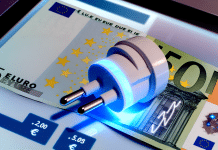 Top 7 Enchufes Inteligentes a menos de 5 euros: Comparativa y Análisis Detallado 2024 Enchufe Inteligente a menos de 5 euros Enchufe inteligente con LED azules para ahorro energético interactúa con tablet Tecnología y economía